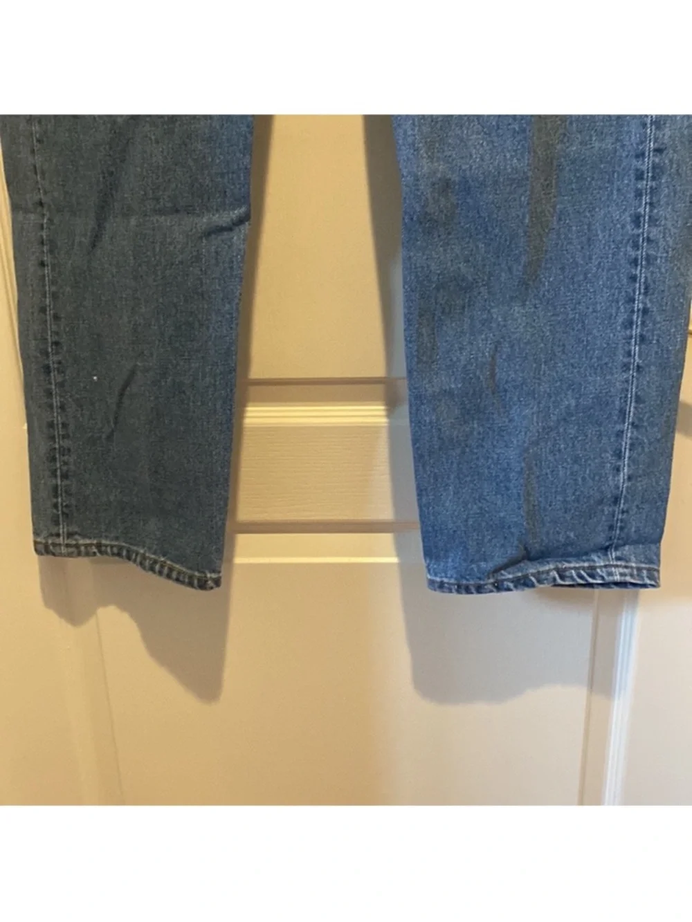 LEVI’S 505 38x30 Mens Denim Jeans Regular Fit Classic Straight Medium Wash $70